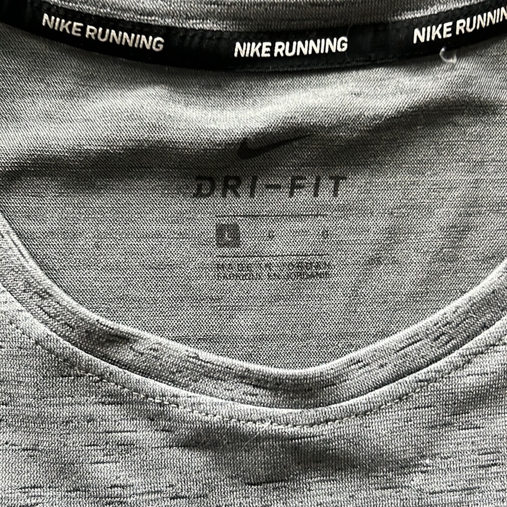 Nike mens running shirt miller size large - Picture 4 of 6